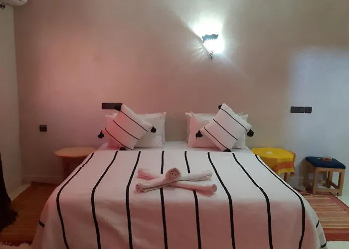 Hotel Restaurant Dar Al Madina